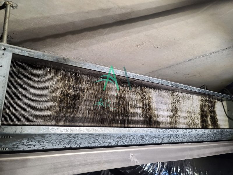 新北市英速魔法學院-乾華校區 / 學校冷氣清洗 吊隱式送風機 清洗保養